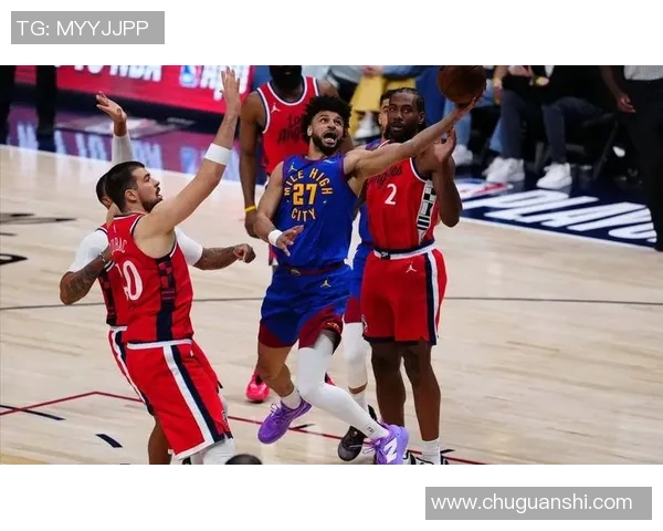 勇士与快船激战回放12月18日精彩瞬间全记录 勇士与快船激战回放12月18日精彩瞬间全记录