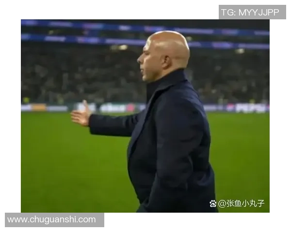 法兰克福与切尔西首回合较量精彩回顾与战术分析