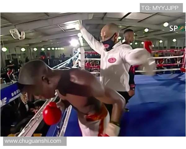 0-4输球 四川球员拳击对手脸部：被差人带走 30人抵触+救护车出场